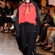 Футболка черная